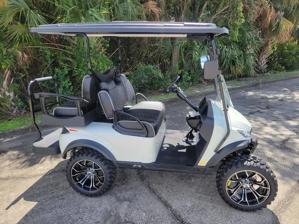 2025 Madjax X-Series 4 Passenger Lifted photo 3