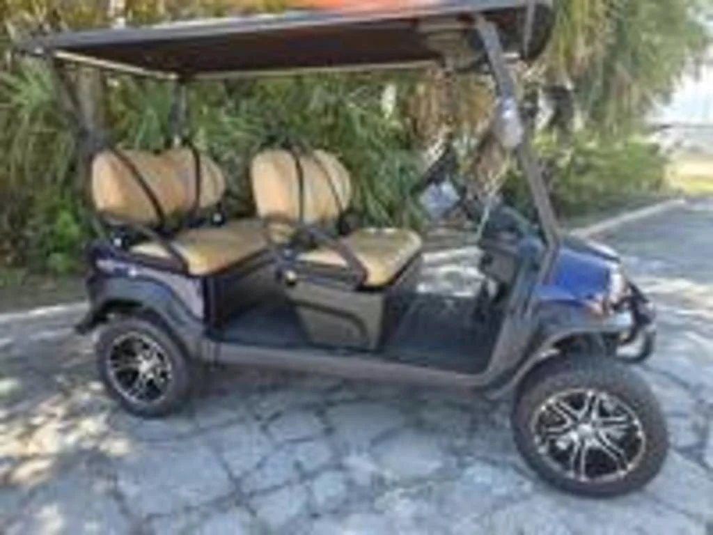 2027 Club Car Onward 4 Passenger photo 8