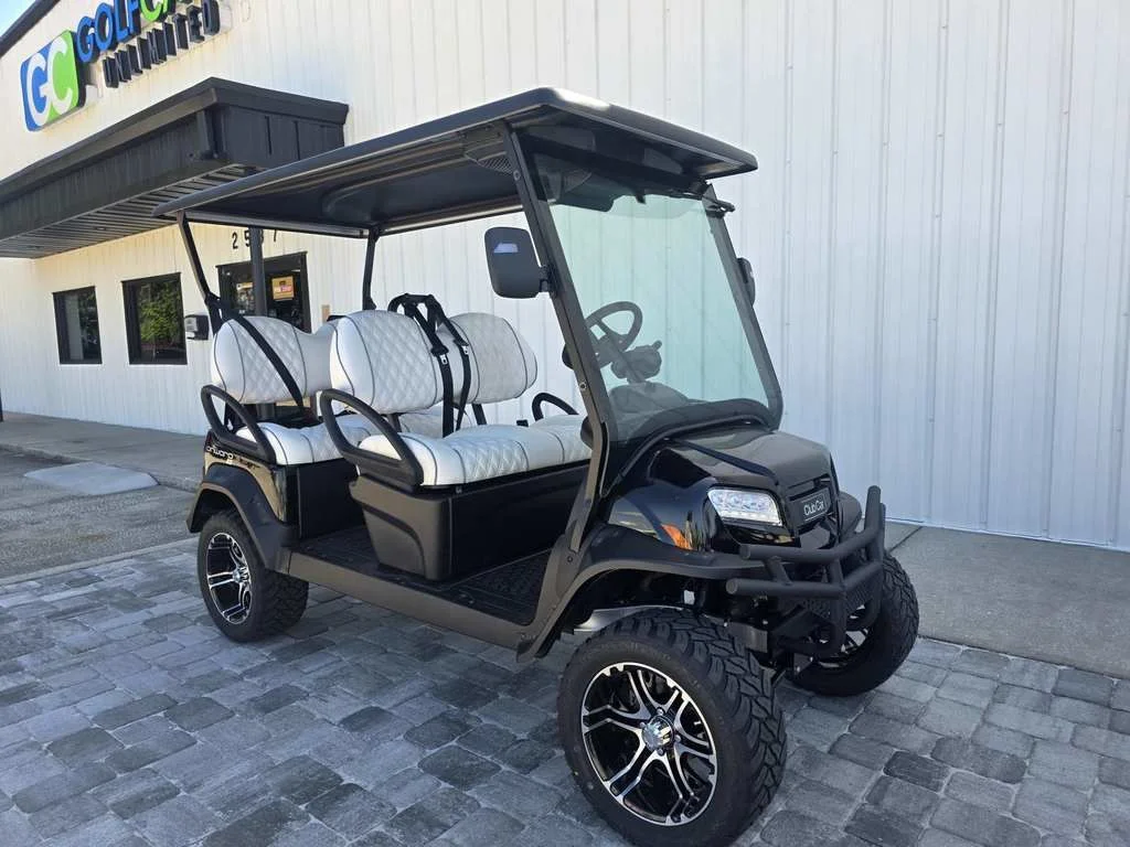 2027 Club Car Onward 4 Passenger photo 9