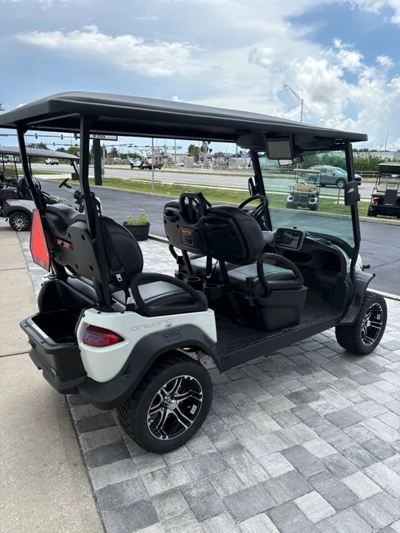2027 Club Car Onward HP Lithium-Ion photo 3