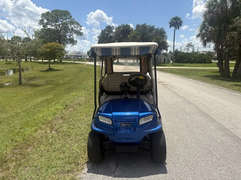 2019 Club Car Onward photo 2