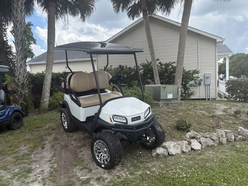 2026 Club Car Tempo Electric photo 2