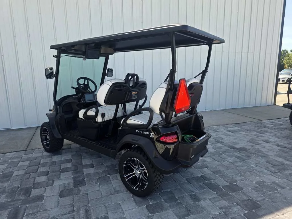 2027 Club Car Onward 4 Passenger photo 2