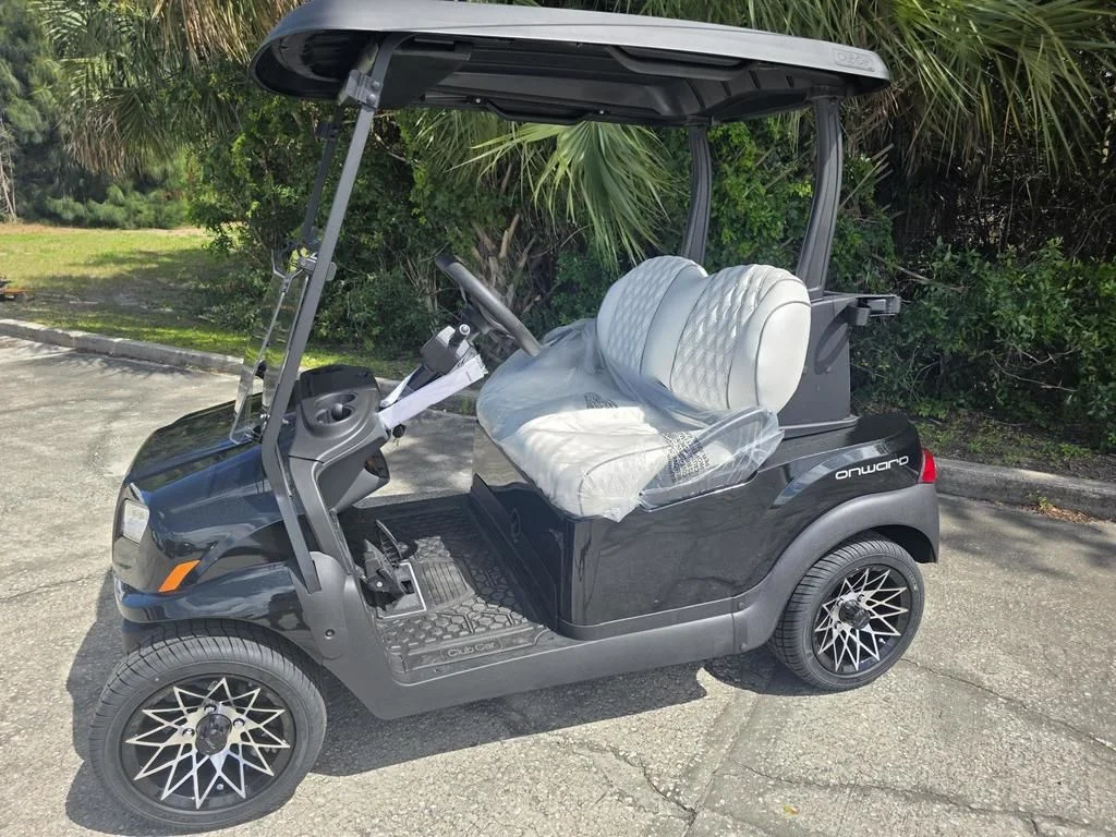 2027 Club Car Onward photo 3
