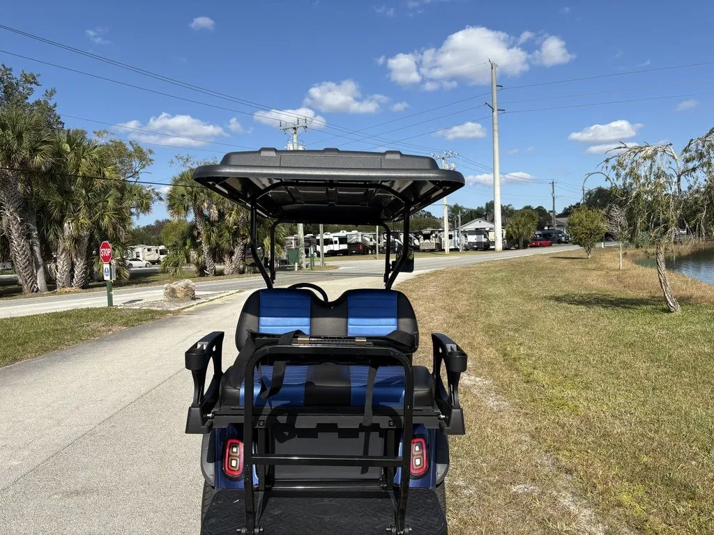 2024 Madjax Eseries Lifted photo 5