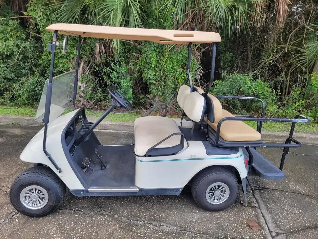 2003 E-Z-GO TXT photo 5