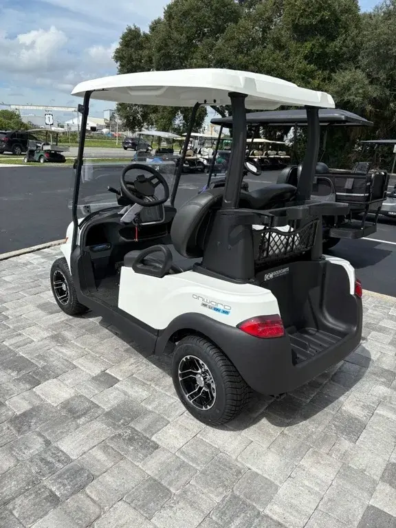 2027 Club Car Onward photo 7