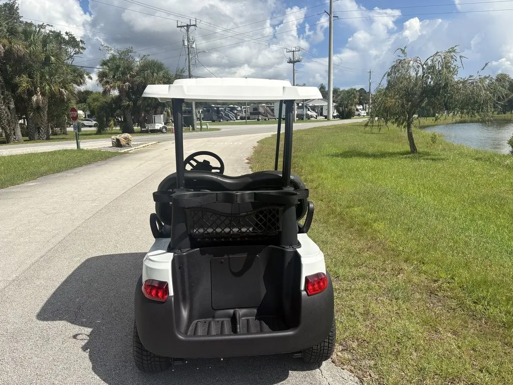 2027 Club Car Onward photo 5