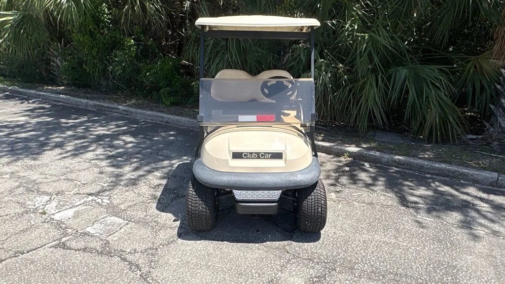 2010 Club Car Precedent Electric photo 8
