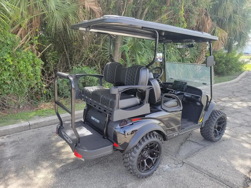 2025 Madjax X-Series 4 Passenger Lifted photo 8