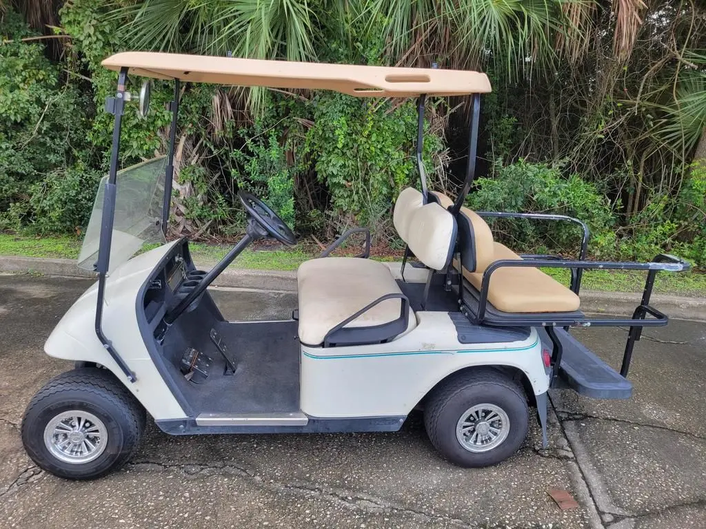2003 E-Z-GO TXT photo 5