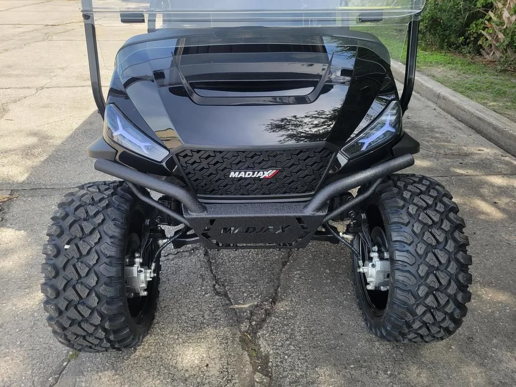 2025 Madjax X-Series 4 Passenger Lifted photo 4