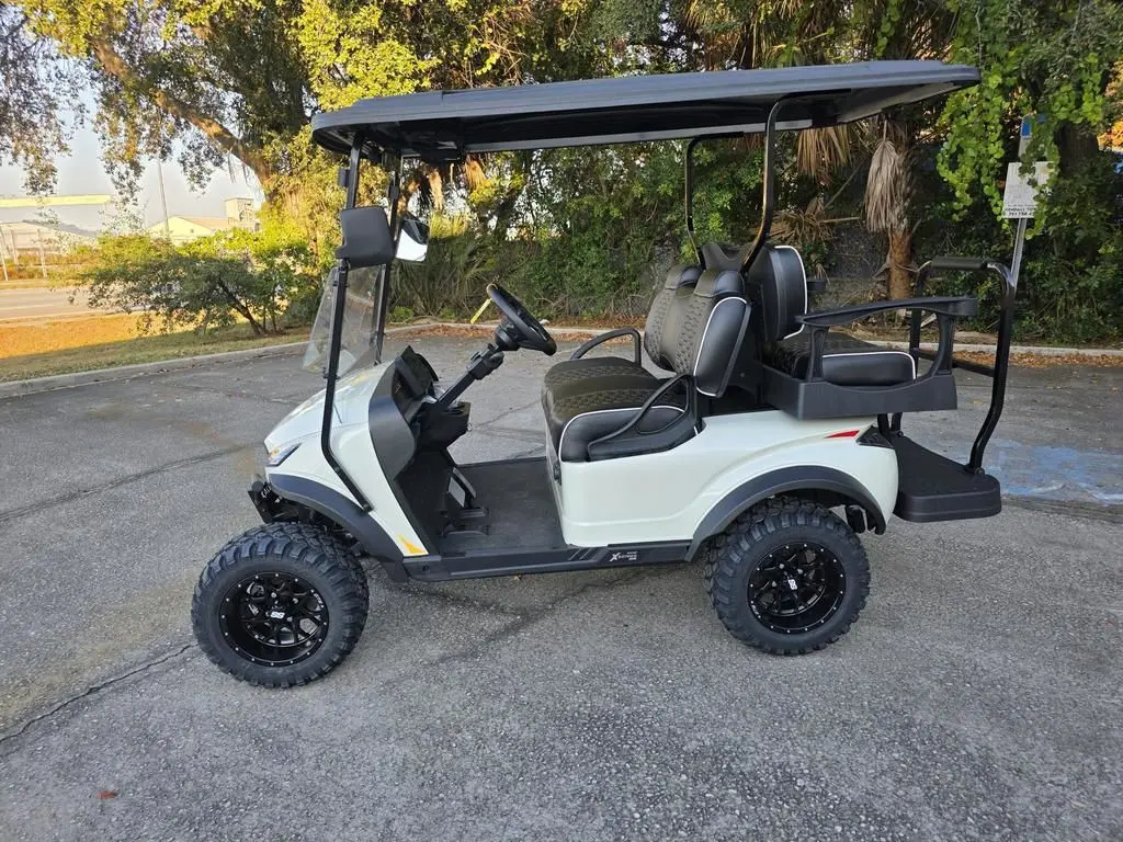 2025 Madjax X-Series 4 Passenger Lifted photo 2