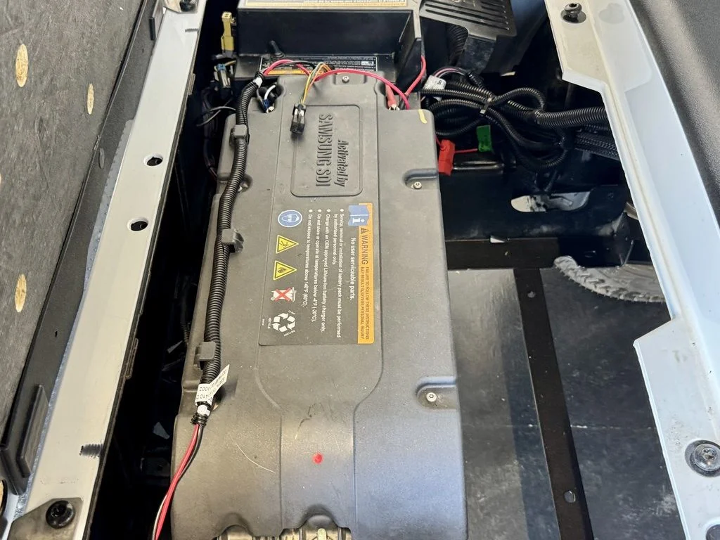 2020 E-Z-GO RXV photo 6