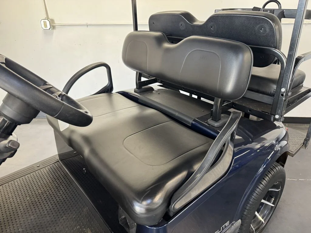 2018 E-Z-GO RXV ELiTE Lithium photo 4