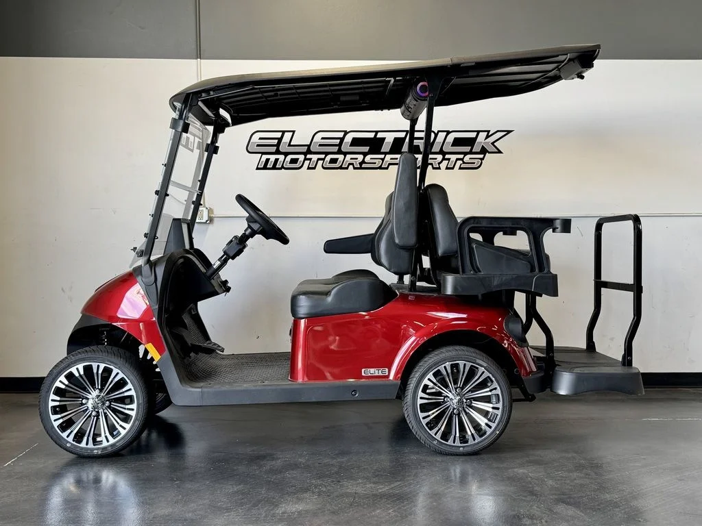 2026 E-Z-GO RXV photo 2