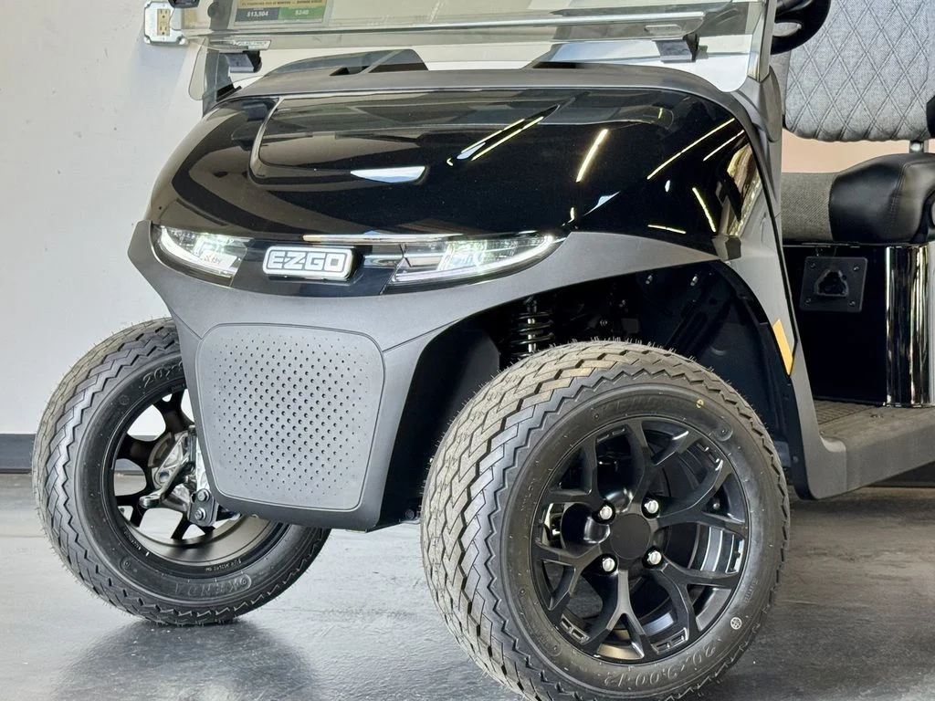 2026 E-Z-GO Freedom photo 7