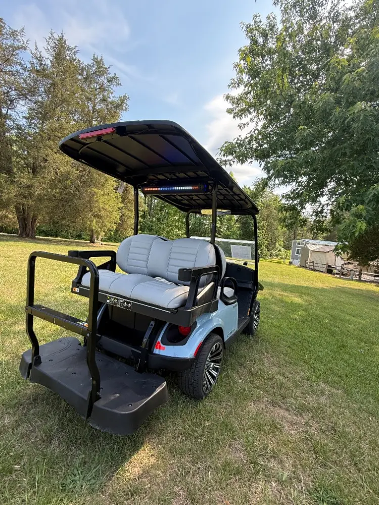 2026 E-Z-GO Express photo 6