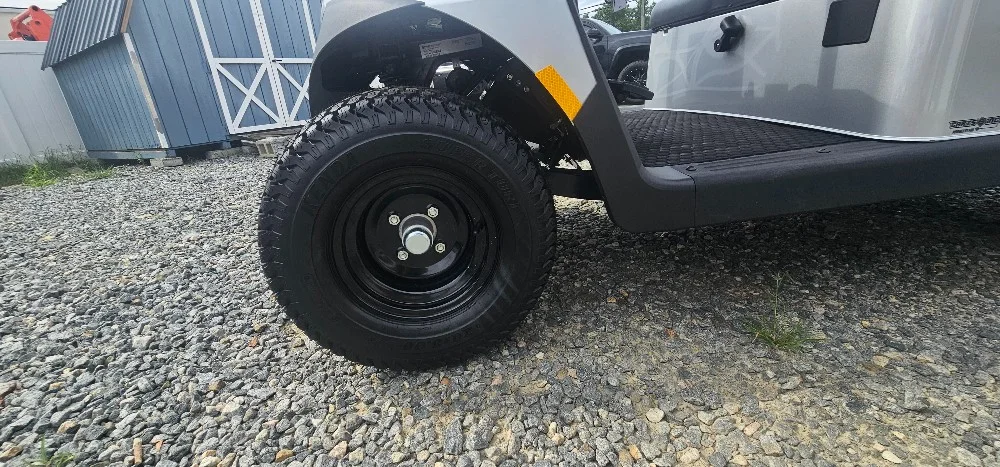 2027 E-Z-GO RXV photo 13