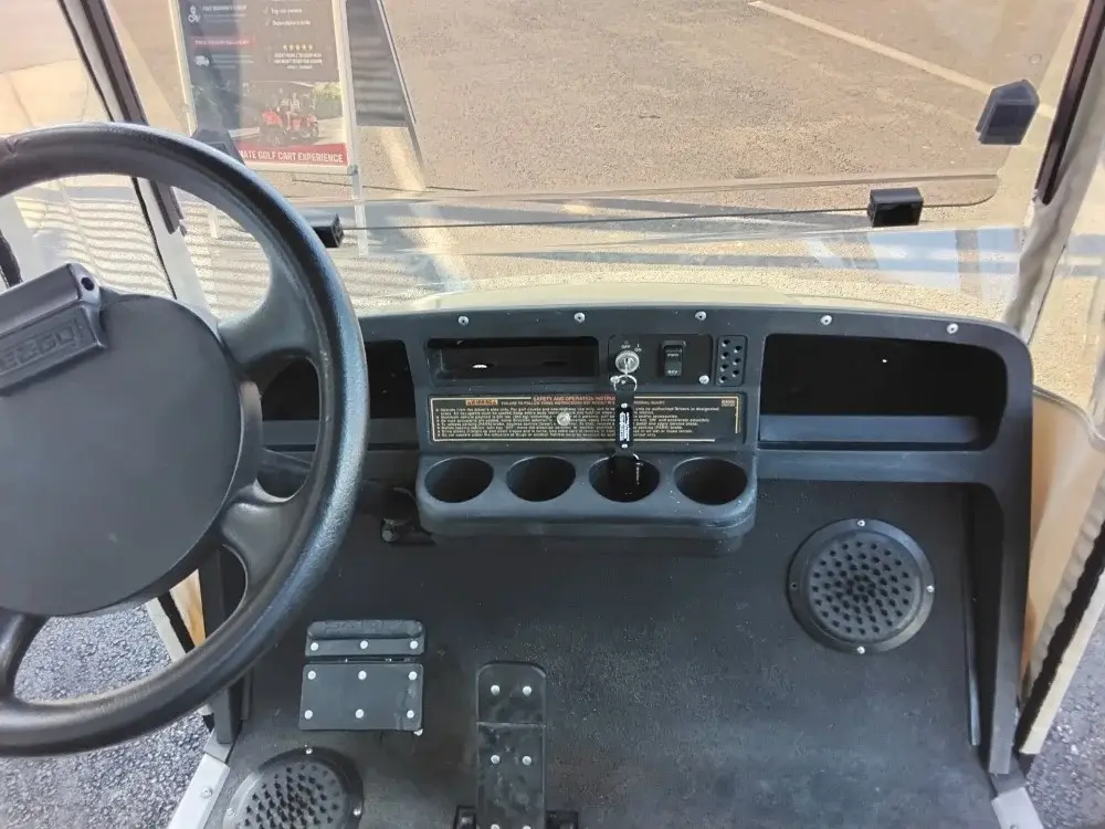 2002 E-Z-GO TXT photo 11