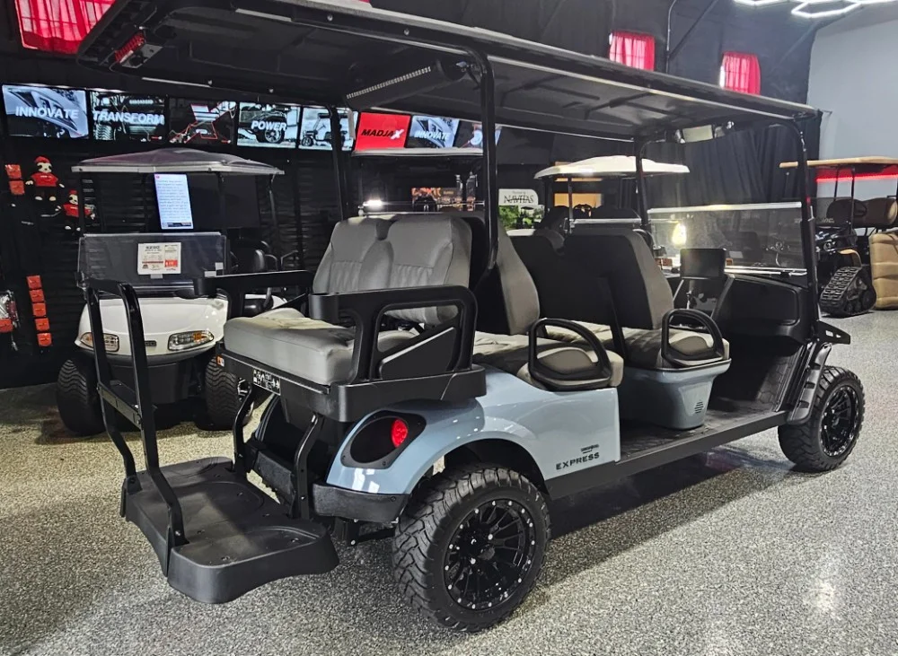 2026 E-Z-GO Express photo 5