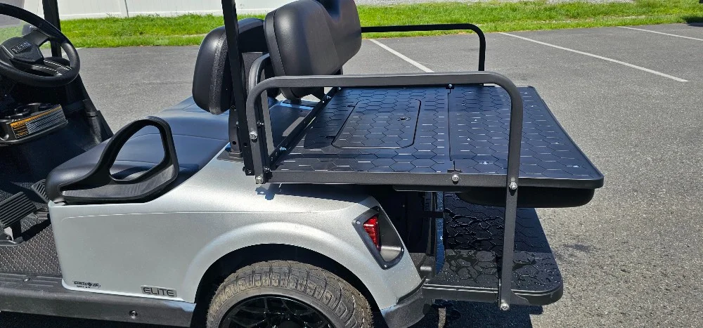 2021 E-Z-GO RXV photo 18