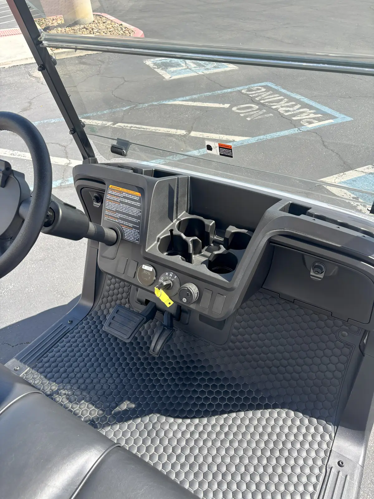 2026 E-Z-GO Freedom photo 5