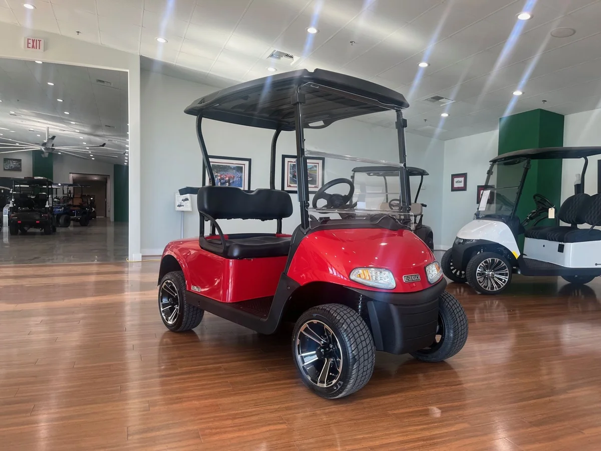 2021 E-Z-GO RXV ELiTE Lithium photo 3