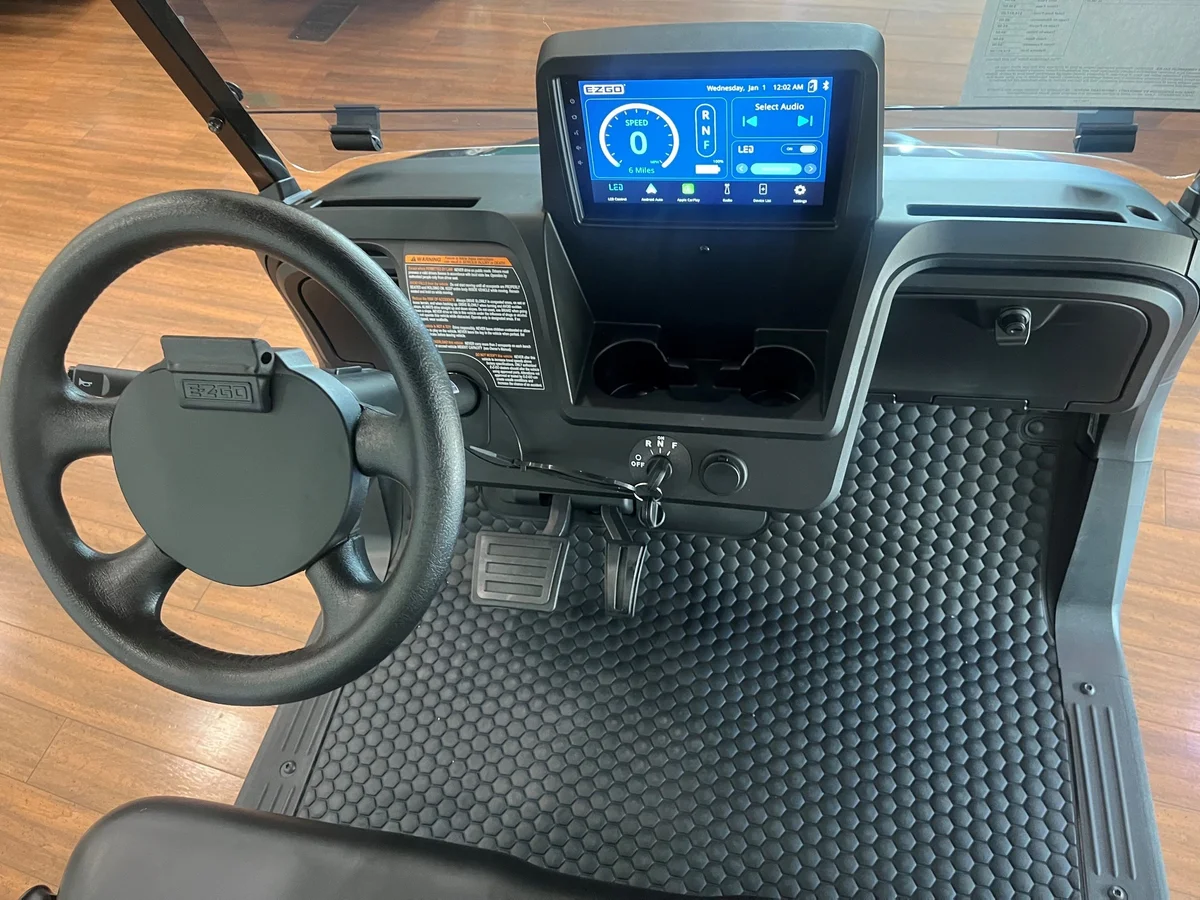 2026 E-Z-GO Freedom photo 7