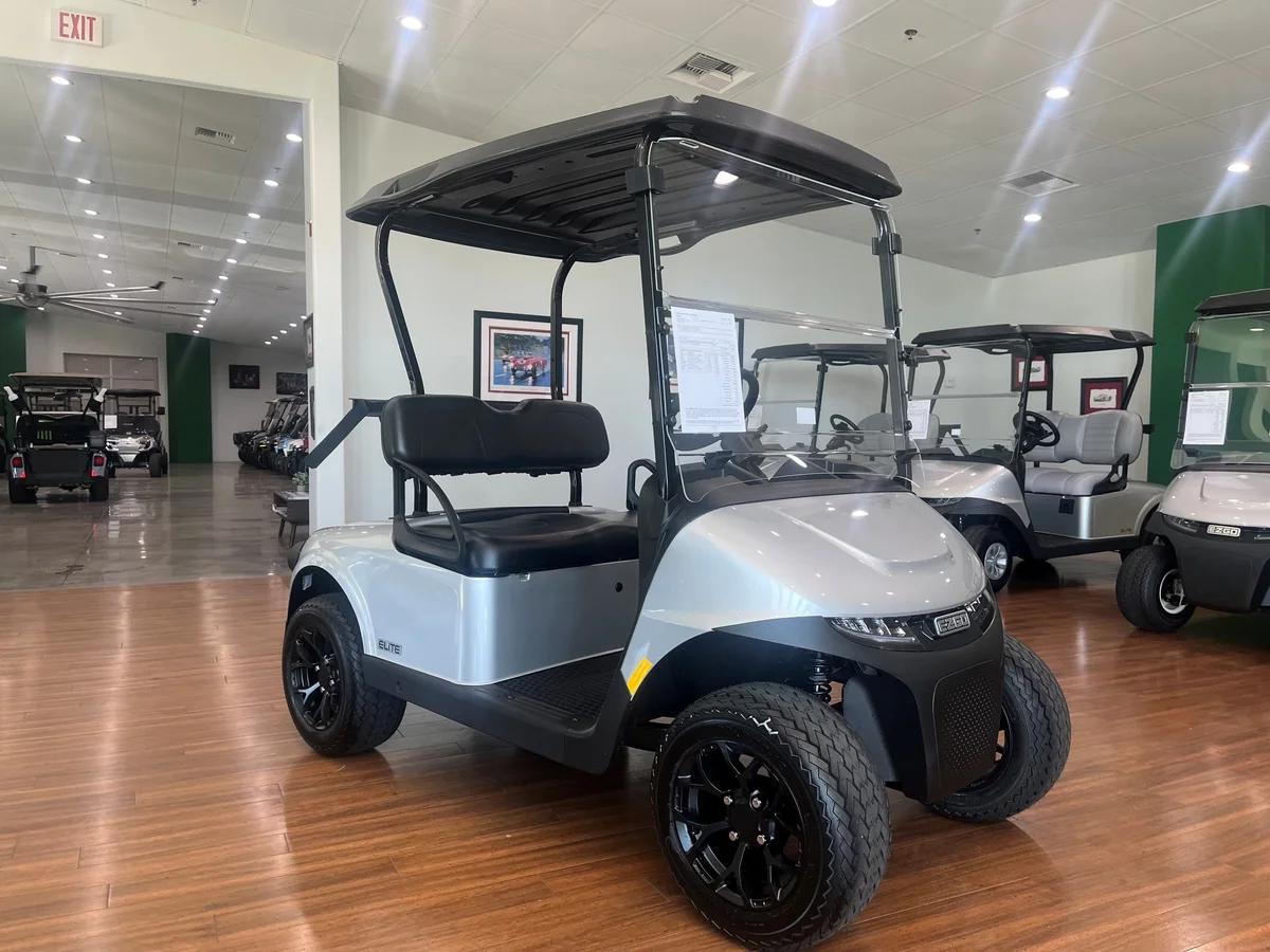 2027 E-Z-GO Freedom photo 3