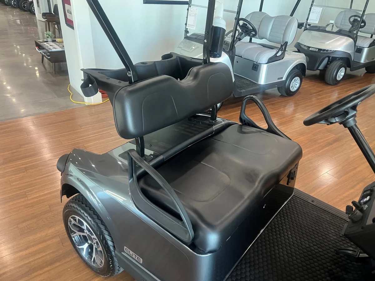 2026 E-Z-GO Freedom photo 6