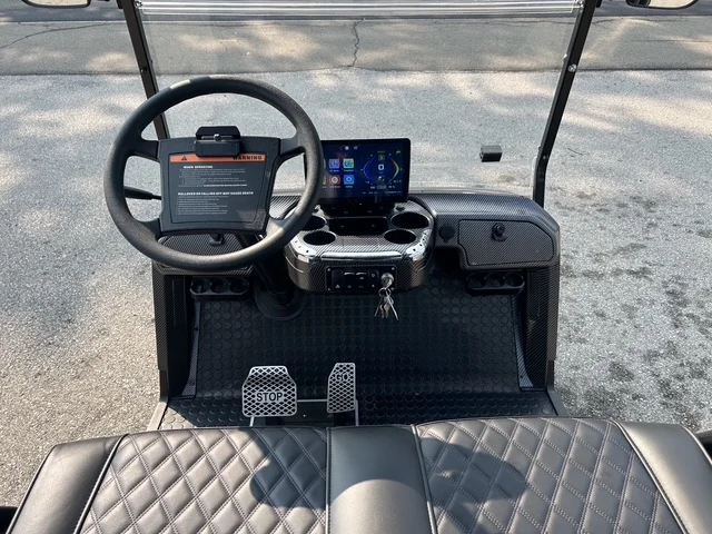 2025 Epic Carts E20 Lithium photo 16