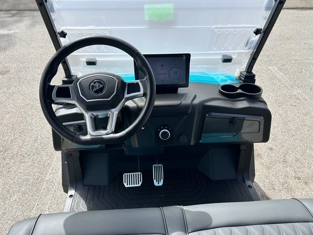 2026 Denago Rover XL LE photo 16