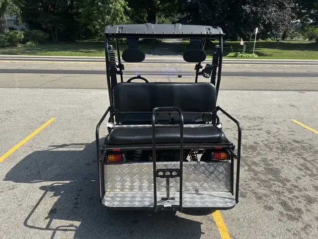 2023 SSR BISON 200P photo 8