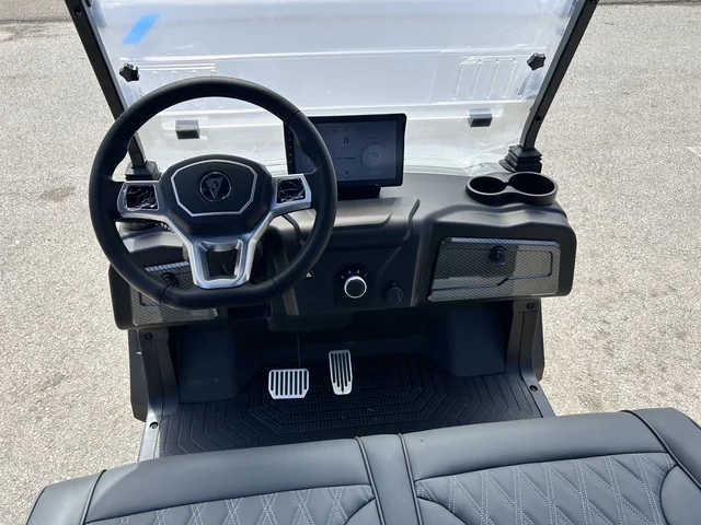2026 Denago Rover XL LE photo 15
