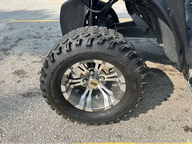 2015 E-Z-GO RXV Lifted photo 14