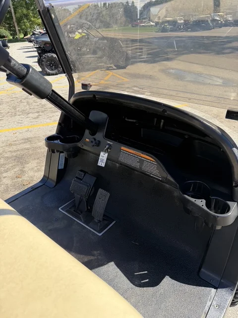 2015 Club Car Precedent Base photo 11