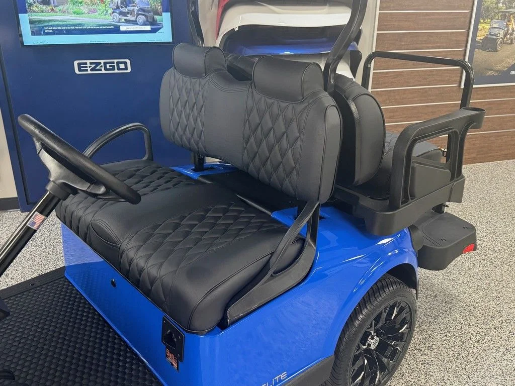 2026 E-Z-GO RXV ELiTE Lithium photo 3