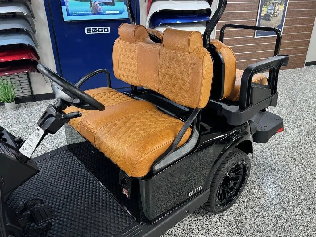 2026 E-Z-GO RXV ELiTE Lithium photo 3