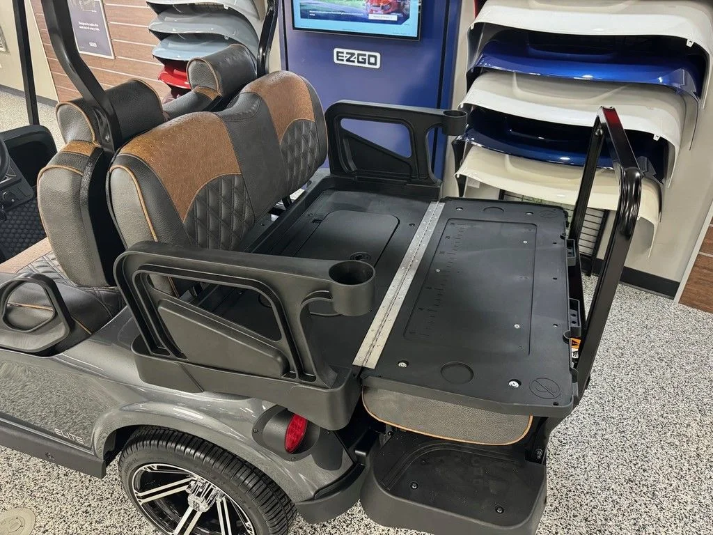 2026 E-Z-GO RXV ELiTE Lithium photo 5