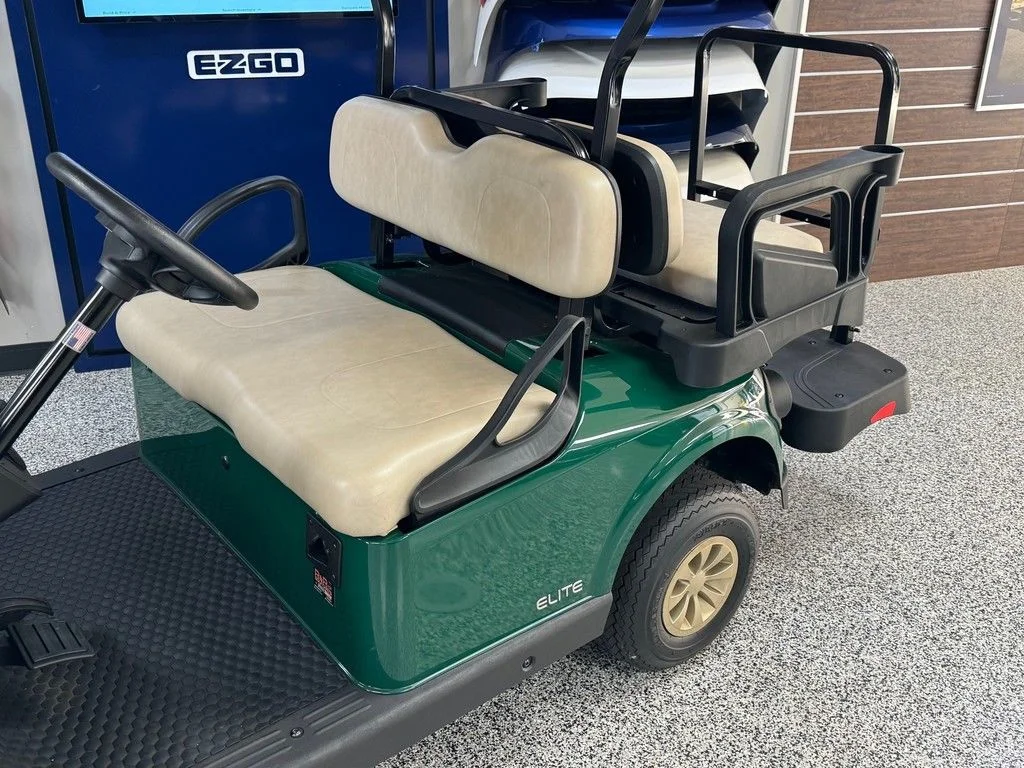 2026 E-Z-GO RXV ELiTE Lithium photo 3