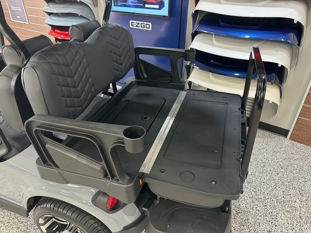 2026 E-Z-GO RXV ELiTE Lithium photo 4