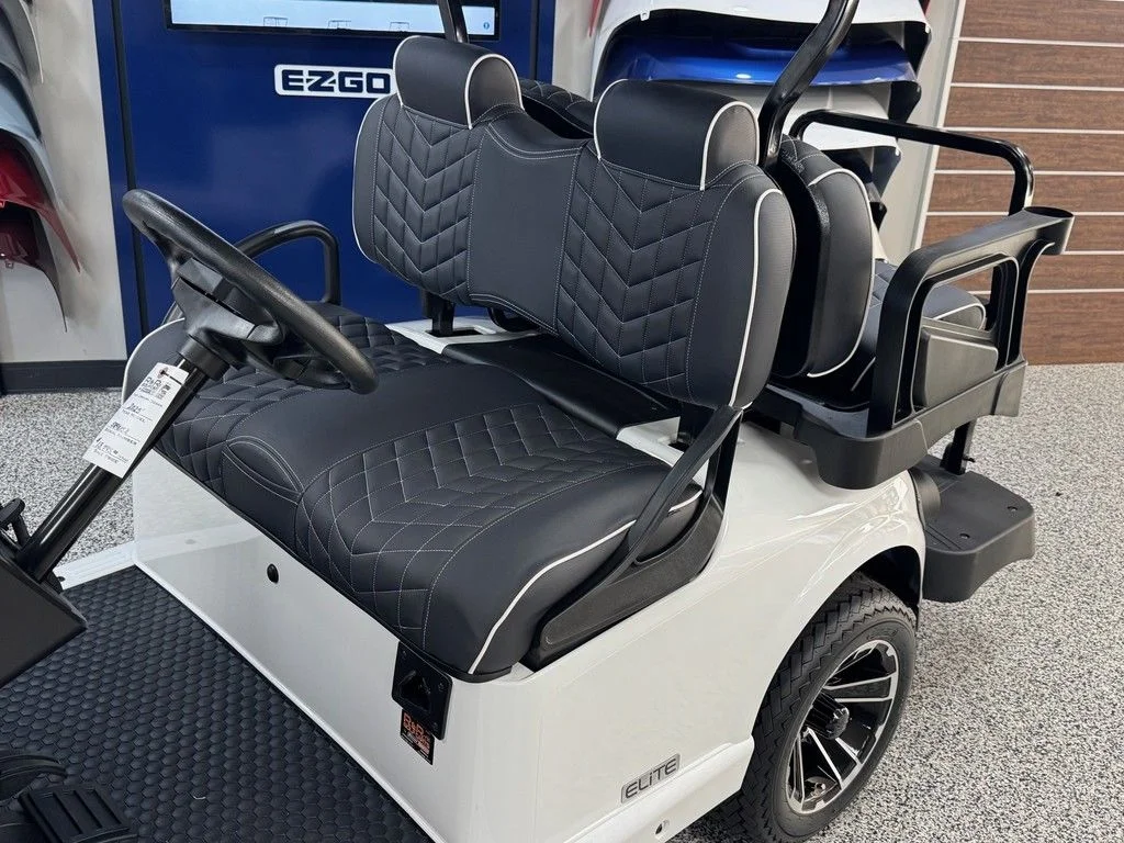 2026 E-Z-GO RXV ELiTE Lithium photo 4