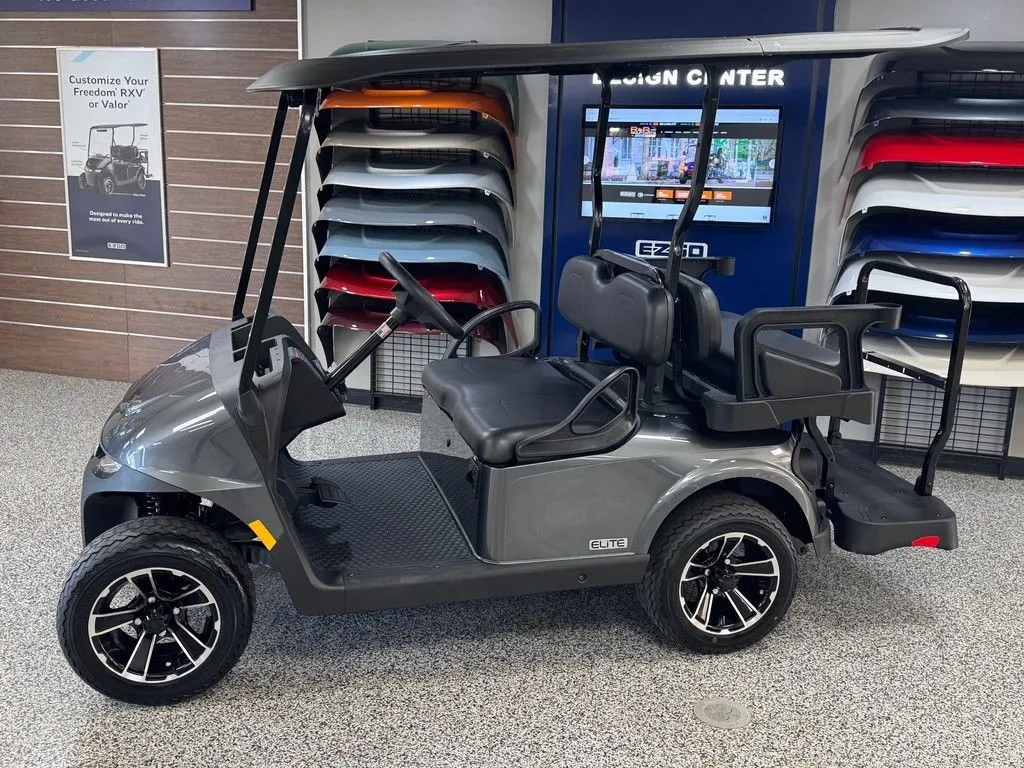 2026 E-Z-GO RXV ELiTE Lithium photo 3