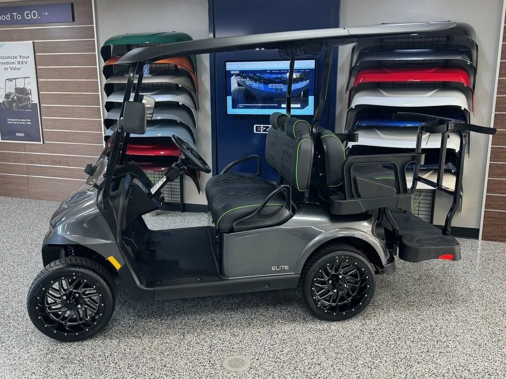 2026 E-Z-GO RXV ELiTE Lithium photo 2