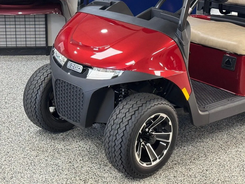 2026 E-Z-GO RXV ELiTE Lithium photo 2