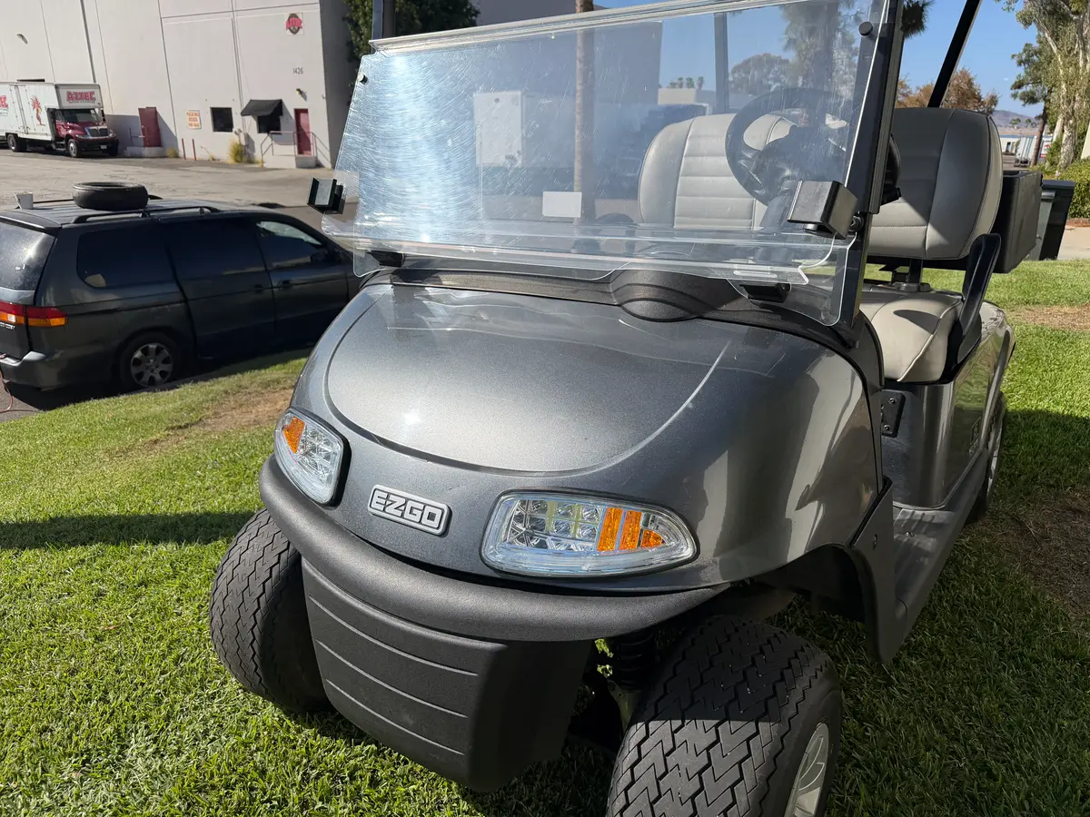 2023 E-Z-GO RXV ELiTE Lithium photo 12