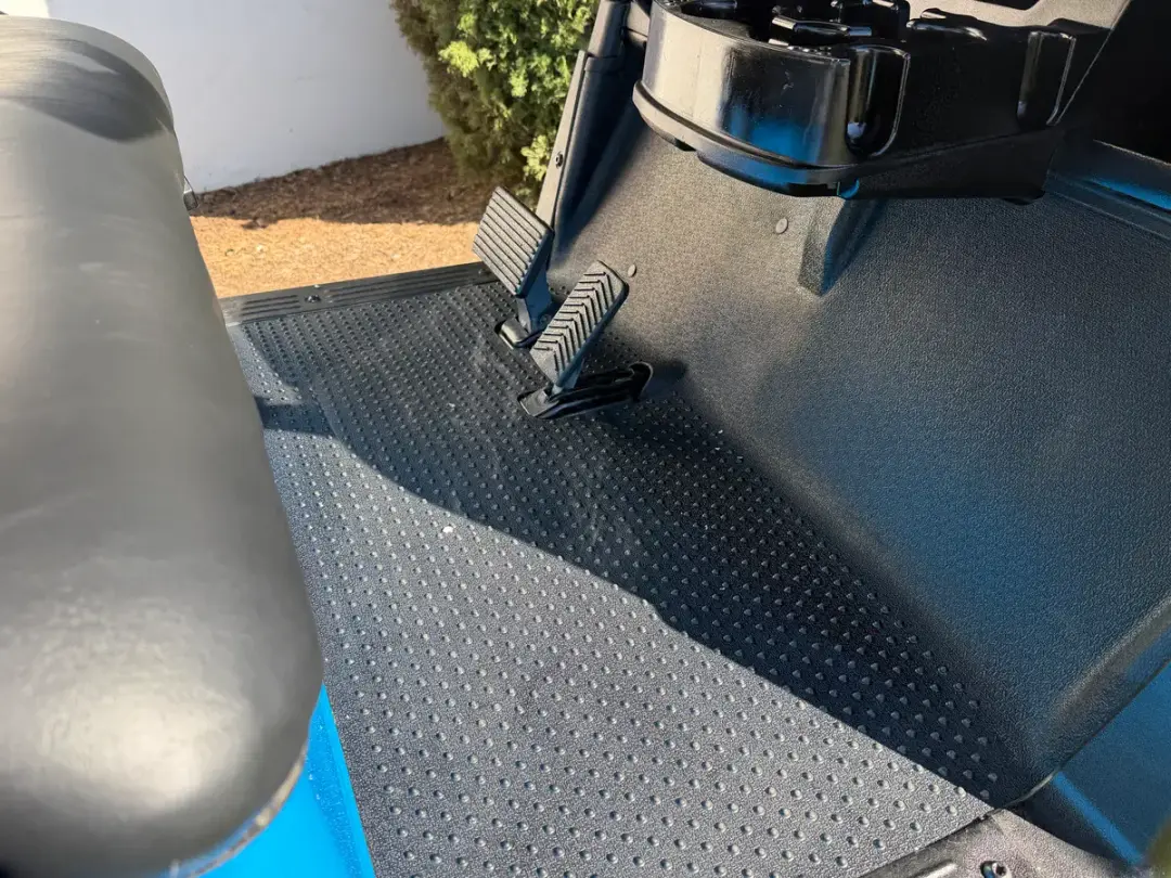 2020 E-Z-GO Freedom ELiTE Lithium photo 9