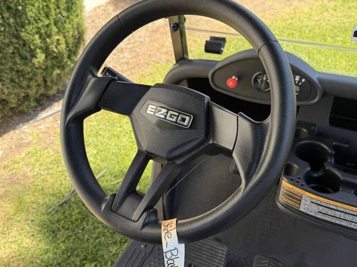 2021 E-Z-GO Freedom ELiTE Lithium photo 8