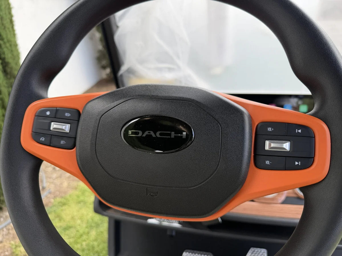 2026 DACH Apollo Blue photo 7